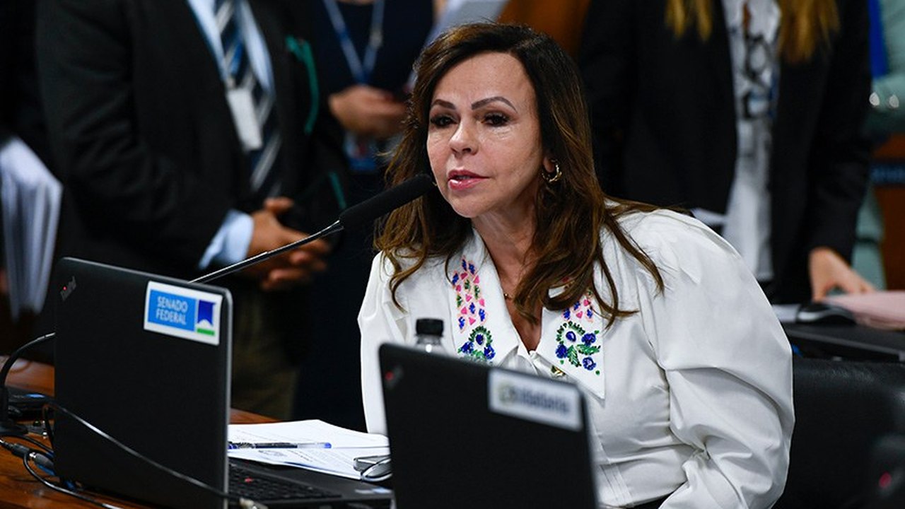 Vai à CAE novo critério para valor mínimo da manutenção do ensino