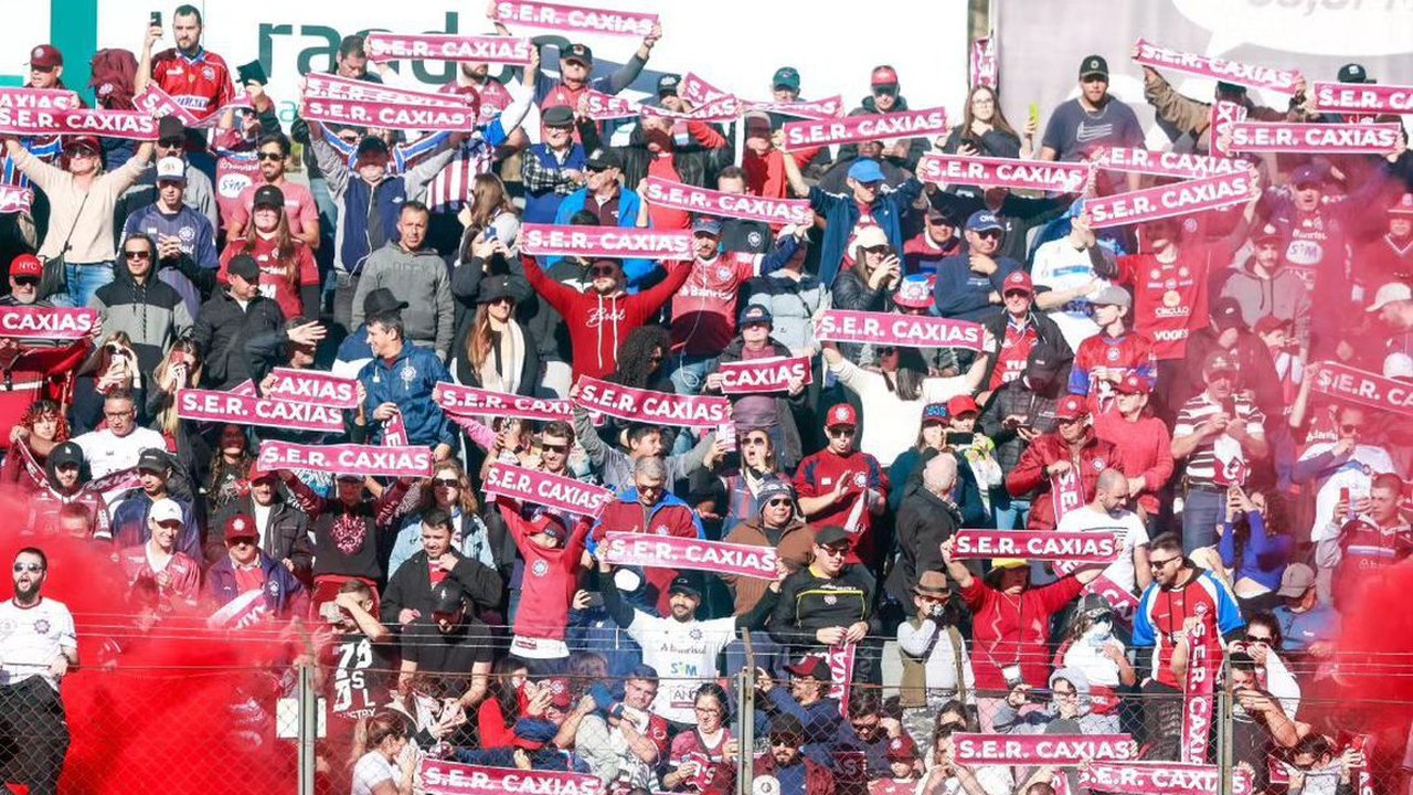 Caxias-RS bate Portuguesa-RJ no fim e garante acesso inédito à Série C