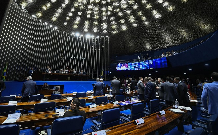 Comissão do Senado aprova projeto que obriga sites a bloquear pornografia infantil