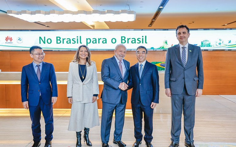 Em Xangai, Lula tem encontros com empresários em busca de parcerias e inovações