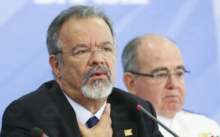 Ministro da Defesa se diz preocupado com violência em campanha eleitoral