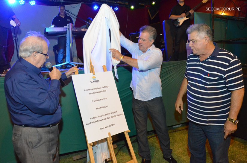Coruripe: Inauguração da Praça Rosalva Lessa é comemorada com festa