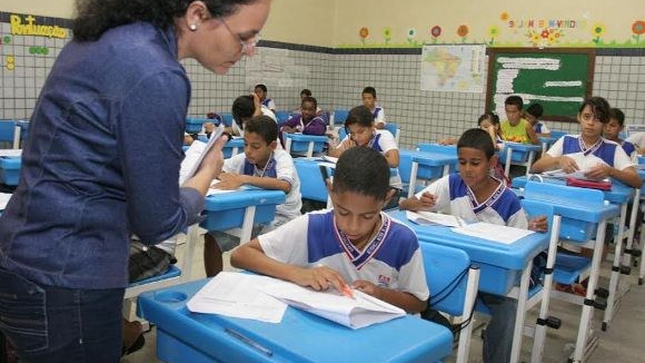 Educação seleciona monitores para vagas não preenchidas no concurso
