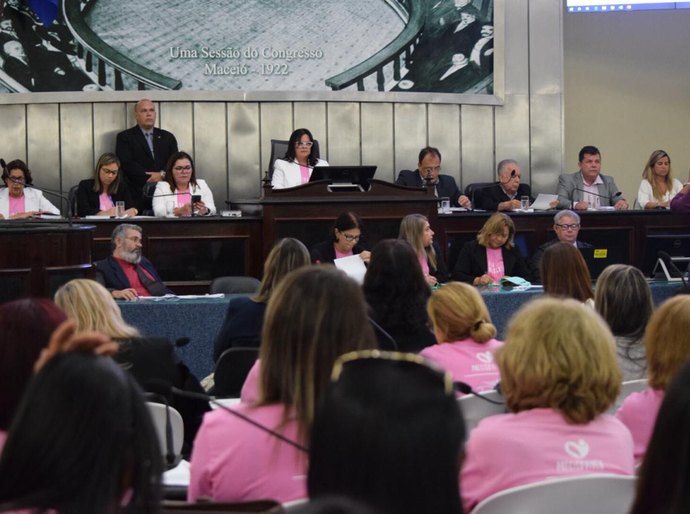 Sessão especial debate estratégias de combate ao câncer em Alagoas