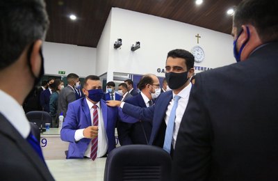 Sancionada lei que torna igrejas e templos religiosos serviços essenciais em Maceió