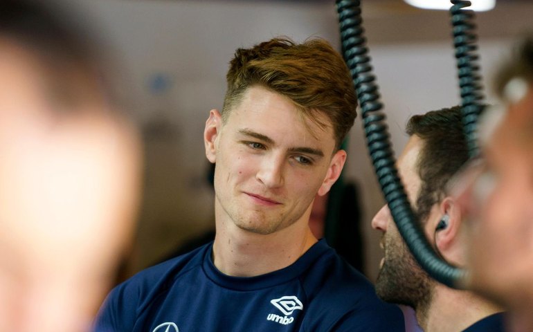 Williams oficializa americano Logan Sargeant como titular para 2023 na F-1
