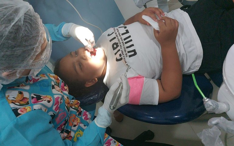 Palmeira dos Índios celebra mais de 8 mil atendimentos no Centro de Especialidades Odontológicas