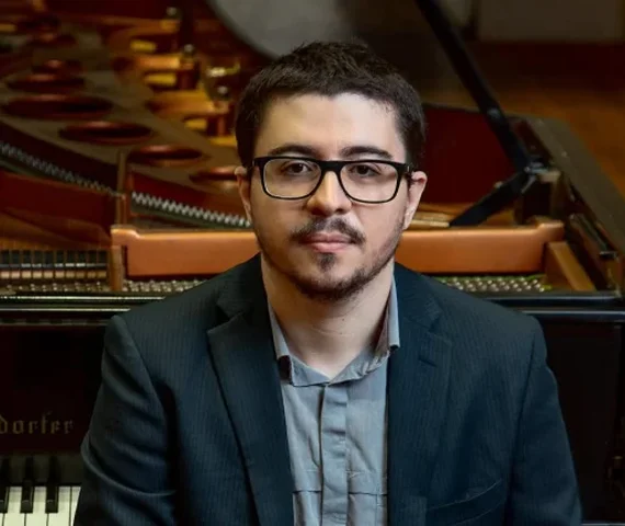 Pianista paraibano grava 366 composições de Hermeto Pascoal