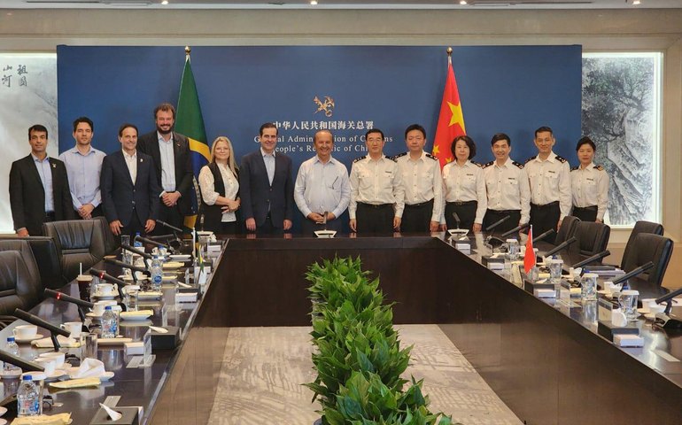 Governador Jorginho Mello solicita retomada das exportações de frango de Santa Catarina para a China