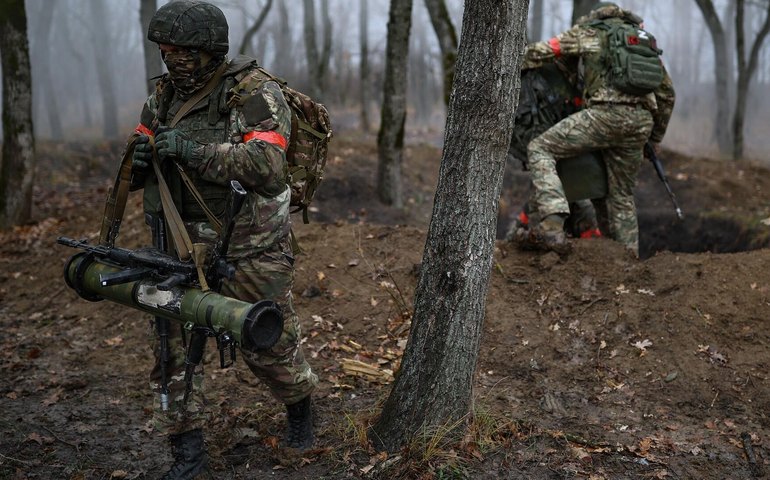 UE 'promove guerra até o último ucraniano', acusa Medvedev
