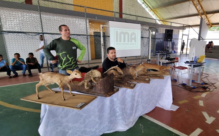 Atividades de Educação Ambiental Atraem Mais de 800 Alunos da Rede Pública