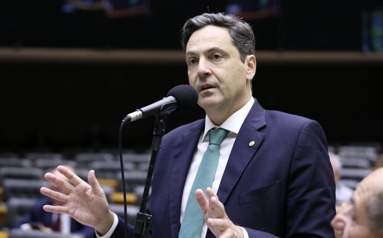 Projeto autoriza estados a legislarem sobre questões do direito do trabalho