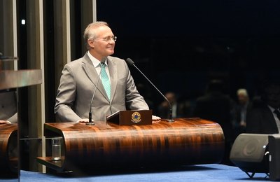 Renan divulga nota de pesar pelo falecimento do industrial Carlos Lyra