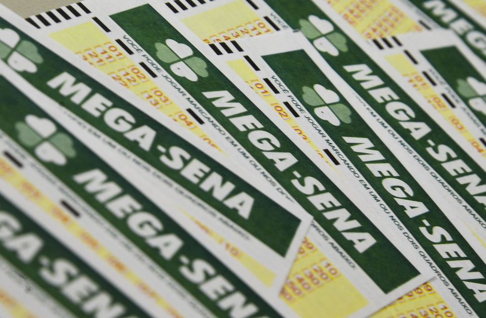 Mega-Sena sorteia prêmio de R$ 3 milhões hoje / Foto: Foto: Marcello Casal JR/ Agência Brasil