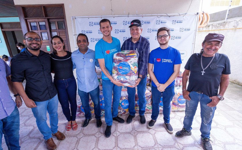  Programa Alagoas sem fome entrega uma tonelada de alimentos a instituto que atende bairros carentes  