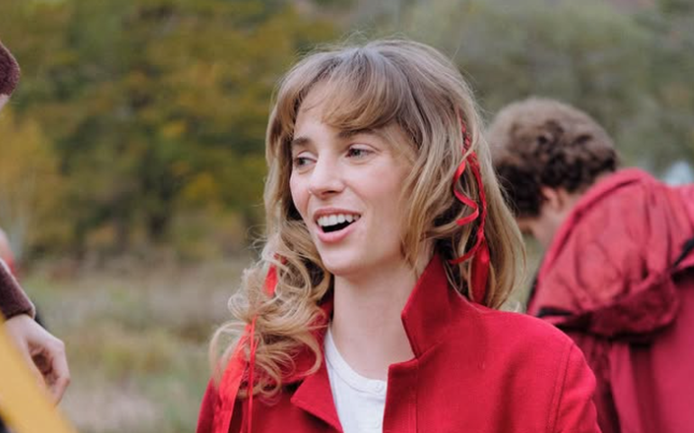 Maya Hawke é escalada em novo filme de 'Jogos Vorazes'