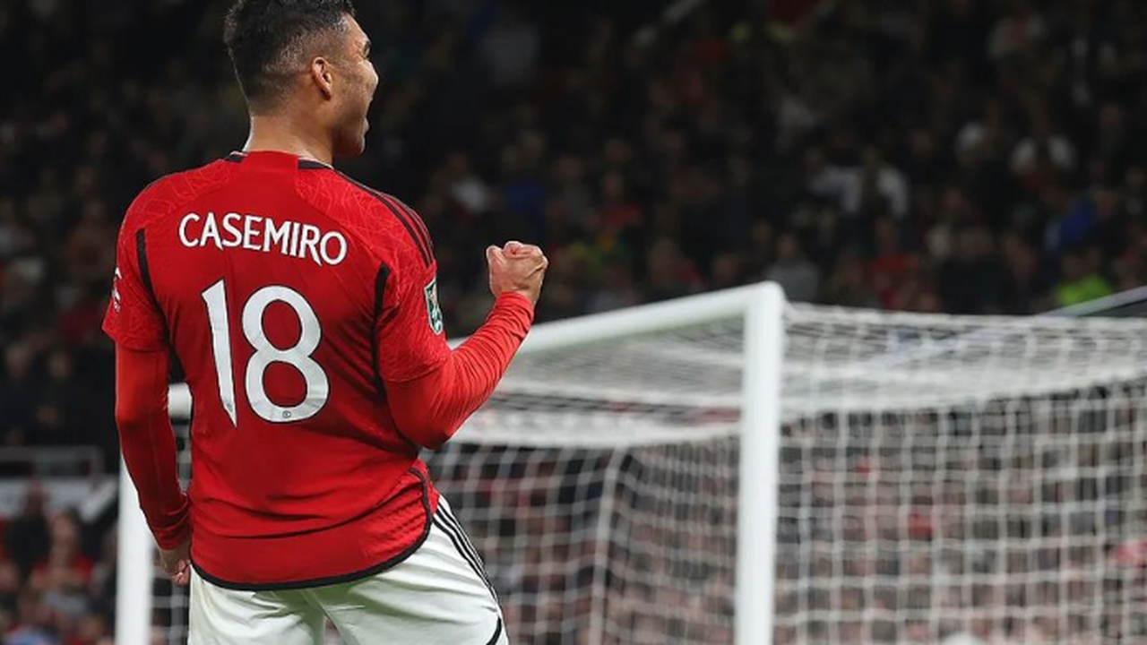 Casemiro sofre lesão muscular na coxa e deve desfalcar a seleção brasileira nas Eliminatórias