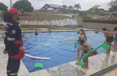 Alunos do 5º e 9º anos participam de atividades de lazer no Centro de Cultura, em Arapiraca