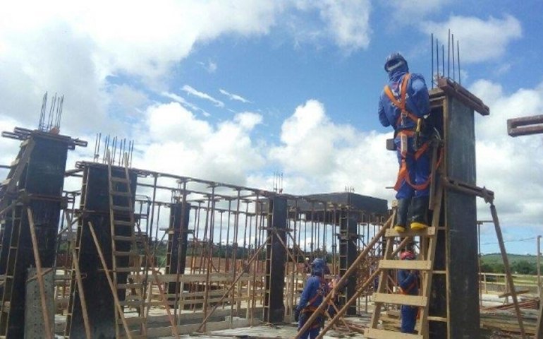 Obras do Hospital Regional do Norte avançam em Porto Calvo