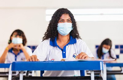 Seduc comemora o Dia Mundial da Educação e relembra investimento histórico na rede pública 