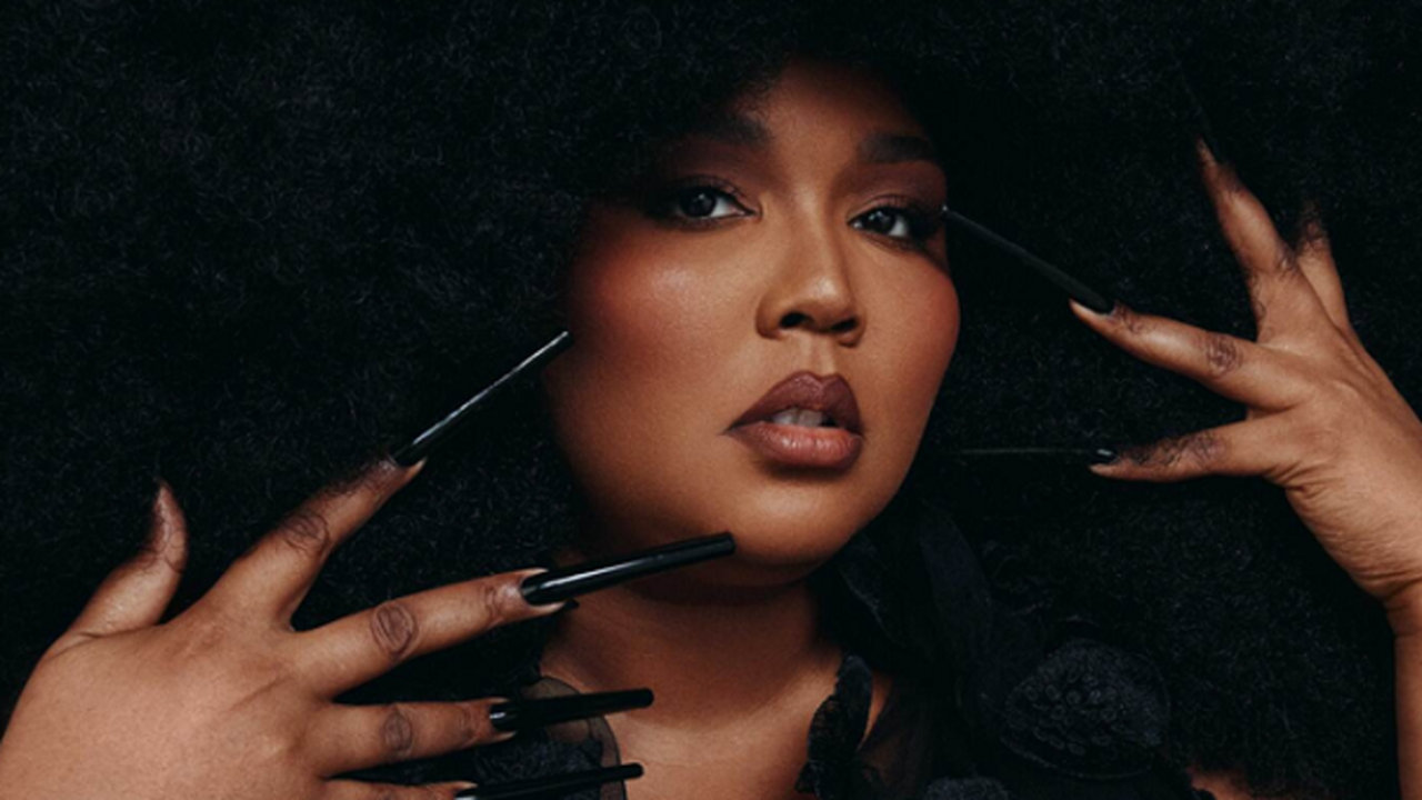 Lizzo promove seu aguardado álbum “SPECIAL”