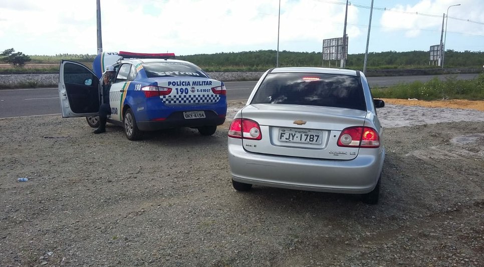 Carro roubado / Foto: Polícia Militar