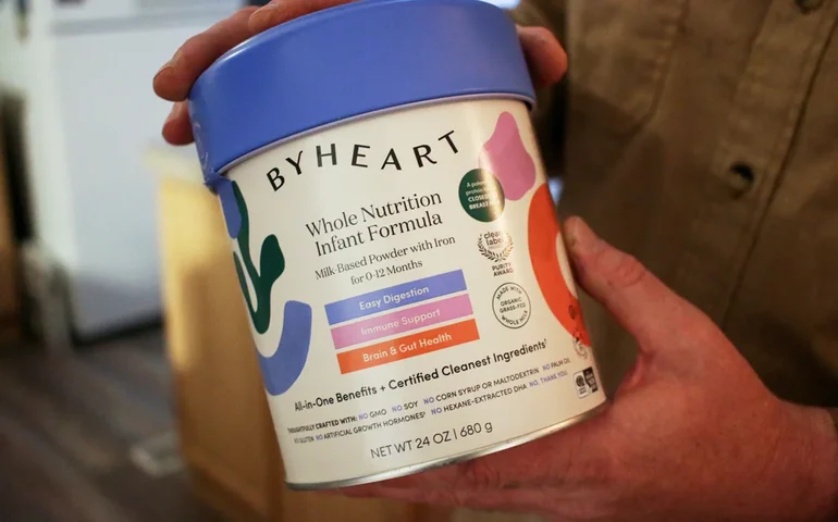 O leite integral em pó pode ser um culpado no surto de botulismo do ByHeart, segundo os testes