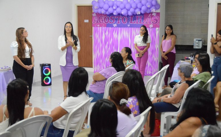 Prefeitura promove roda de conversa sobre violência contra a mulher no Benedito Bentes