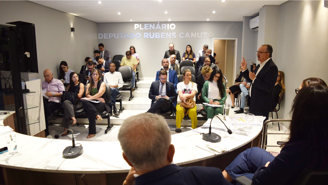 Assembleia articula debate sobre as emendas parlamentares impositivas