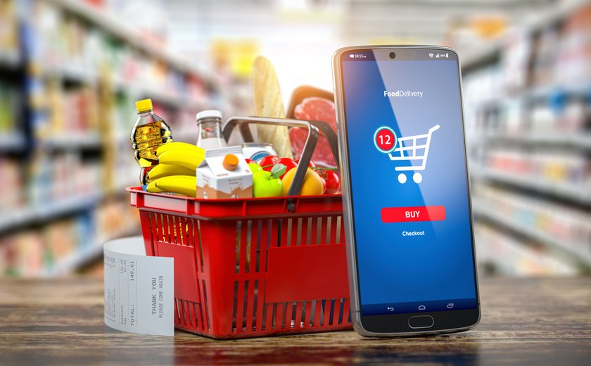 Consumidores trocam supermercados por compras online