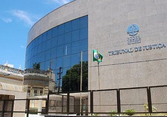 Justiça funciona em regime de plantão no feriado da Proclamação