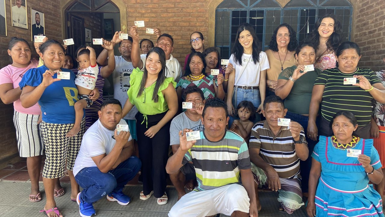 Povos Warao recebem carteira de artesão e conquistam oportunidade de formalização e reconhecimento