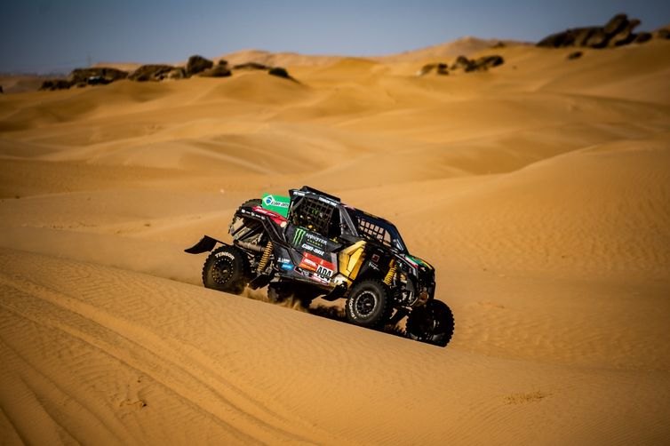 UTV da dupla Reinaldo Varela e o navegador Maykel Justo que venceram última das 12 etapas do rali Dakar 2021