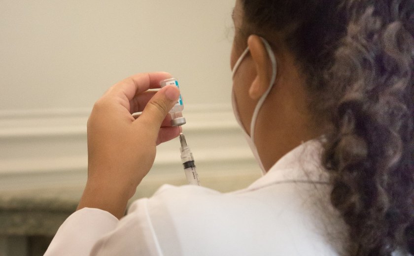 Fiocruz é selecionada pela OMS para produzir vacina contra Covid-19