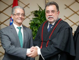 Fábio Bittencourt prestigia posse de Lean Araújo como procurador-geral de Justiça