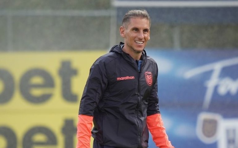 Beccacece mostra otimismo em estreia no Equador diante do Brasil: 'Chance de mudar a história'