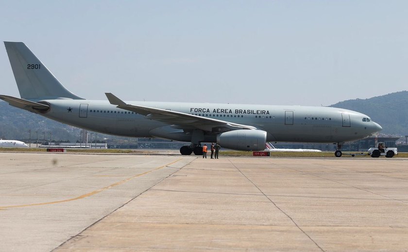 Brasil envia quinto voo para repatriar brasileiros no Líbano