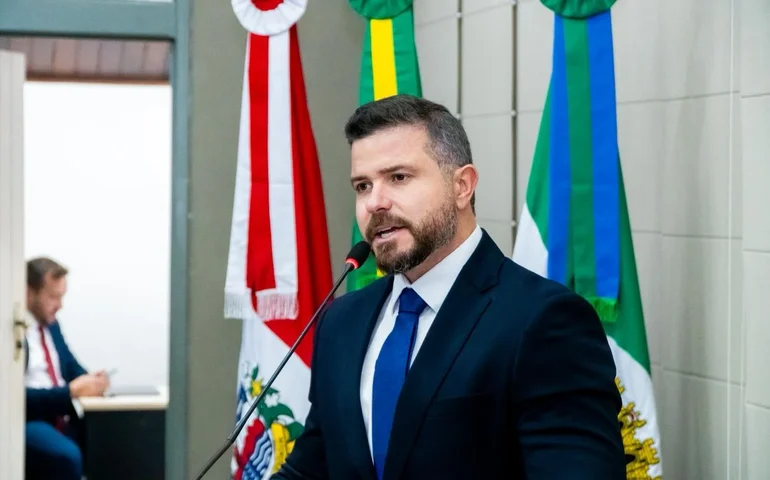 Projeto de Lei de Thiago Prado que cria cadastro municipal da população em situação de rua é aprovado em Maceió