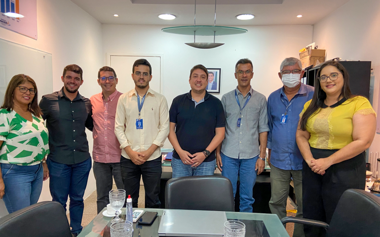 Educação recebe equipe técnica de controle interno