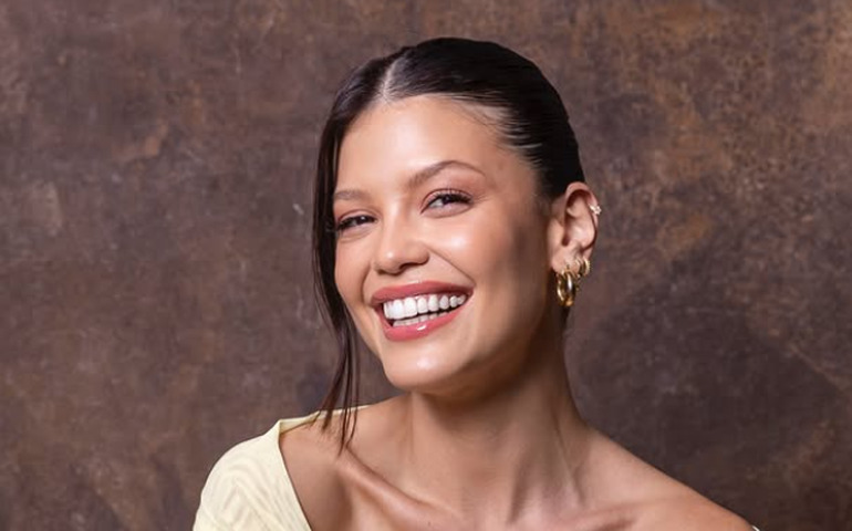 Vitória Strada revê trajetória no BBB 25 e cita rompimento com Camilla e Thamiris: 'Bobinha'