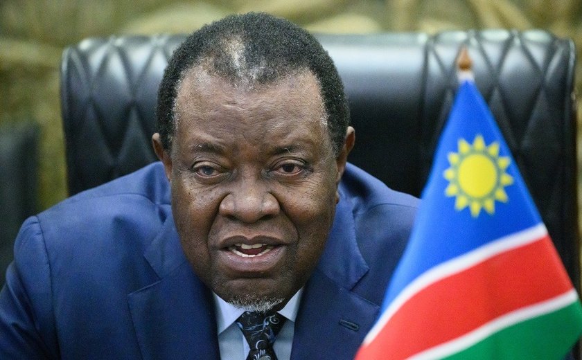 Morre Hage Geingob, presidente da Namíbia, aos 82 anos