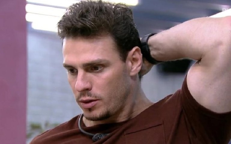 ‘Não quis ofender ninguém’, diz Gustavo após ser eliminado do ‘BBB 23’