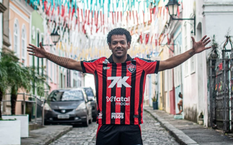 Romarinho revela negócio frustrado com Corinthians e mira início no Vitória: 'Meta é Palmeiras'