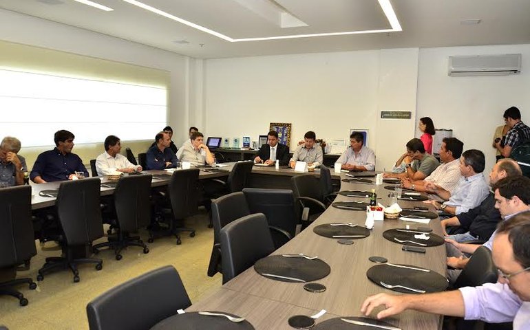 Estado prepara obras para elevar a 80% cobertura em Maceió