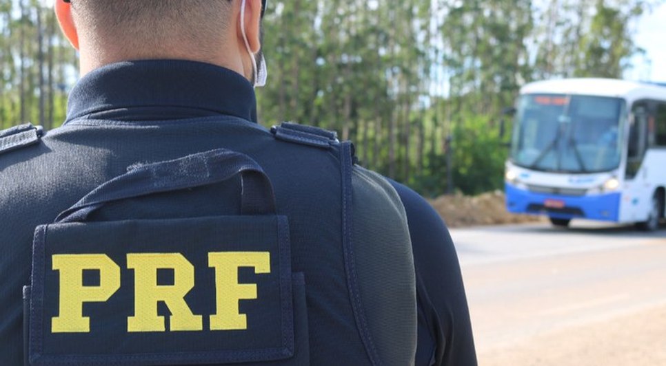 Suspeito de tentar roubar joalheria em Aracaju é preso após assumir investida / Foto: Foto: PRF/SE