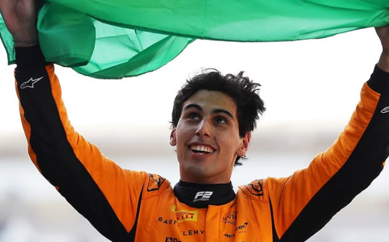 Gabriel Bortoleto comemora ida ao Q2 em sua primeira classificação na Fórmula 1: 'Satisfeito'