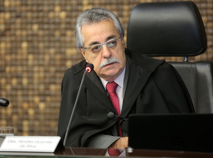 TJ proíbe ocupação de grevistas no Centro Administrativo de Arapiraca