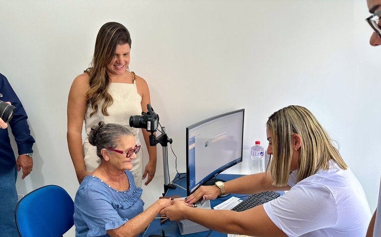 Em parceria com o Estado, prefeitura de Novo Lino inaugura posto do Instituto de Identificação
