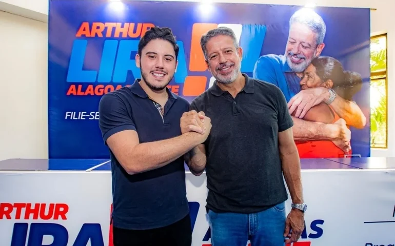 Arthur Lira viabiliza obras que avançam em Canapi e Inhapi e vão levar água a mais de 12 mil pessoas