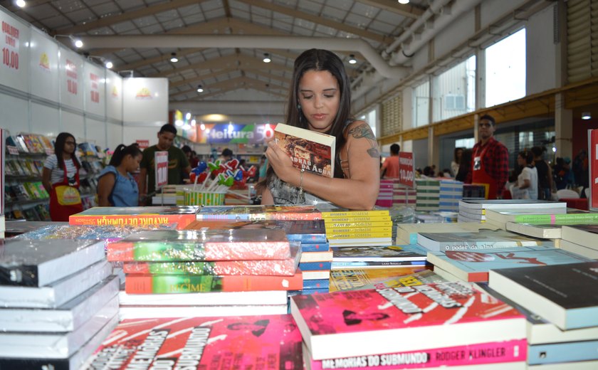 Secult abre inscrições para escritores alagoanos participarem da 10ª Bienal do Livro de Alagoas